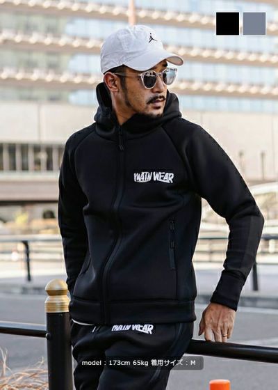 M/Wエンブレムジップパーカー