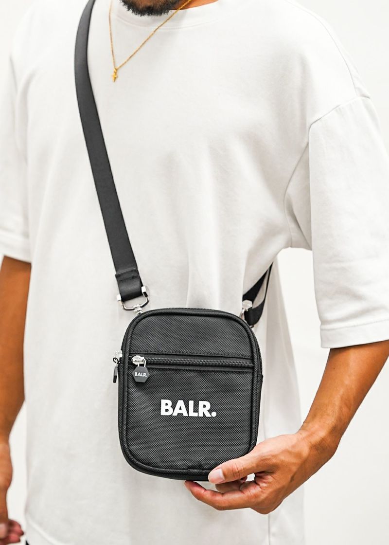 BALR. 小気味よく ボーラー クロスボディバッグ ショルダーバッグ