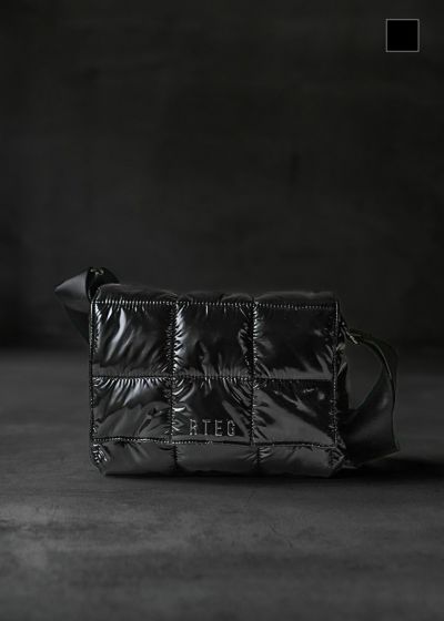 H.F RTEGナイロンショルダーバッグ