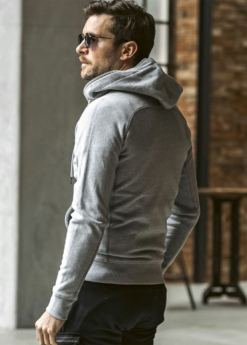 GLITTER ZIP+PLATE HODDIE | adamsJUGGLER（アダムスジャグラー）公式